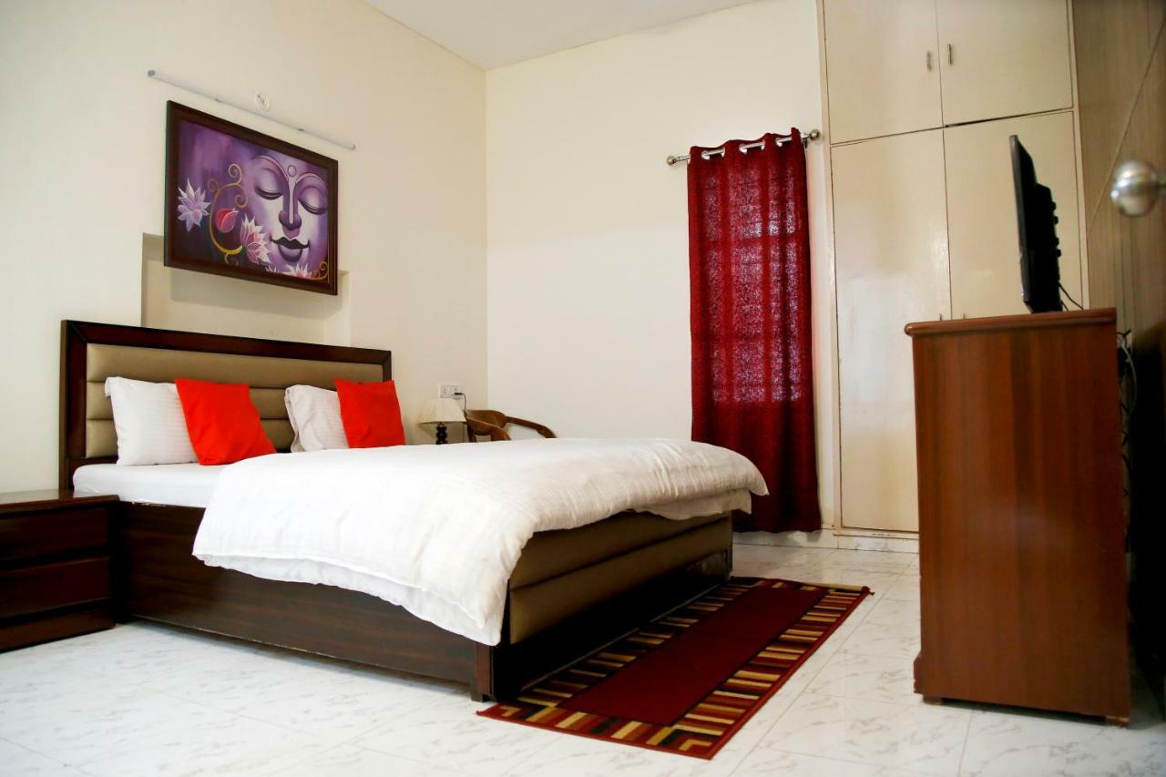 Maplewood Guest House, Neeti Bagh, New Delhiit Is A Boutiqu Guest House - Room 5 Exterior photo